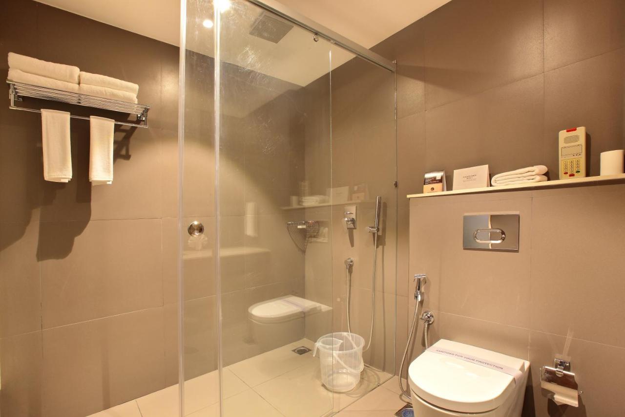 Hotel Ceasar Palace Thodupuzha Zewnętrze zdjęcie